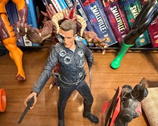 Movie Maniacs T2 Terminator Action Figure 