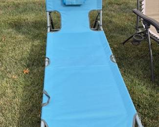 Blue Folding Lounge Chair with Headrest 