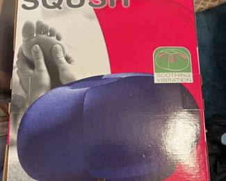 HoMedics "SQUSH" Massaging Foot Pillow 