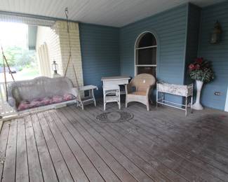 Wicker Porch Furniture
