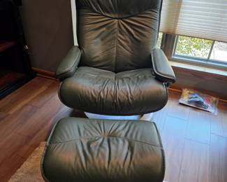 Another! Ekornes Stressless green leather recliner with ottoman. 