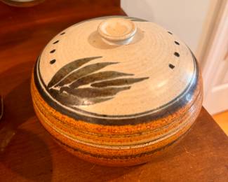 Several pieces of studio pottery