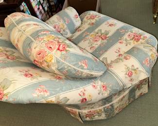Comfy chairs (pair)
