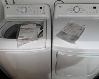 like new LG Washer +  Dryer