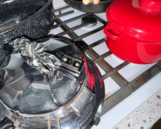 Some very nice Pots 'n Pans