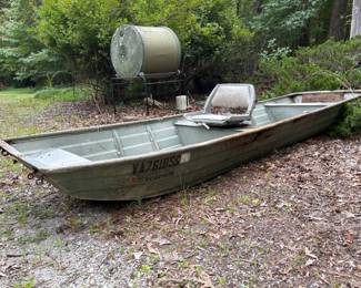 Jon boat