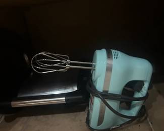 Kitchen Aid hand mixer