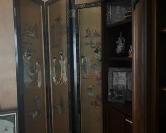 Chinese Screen