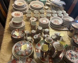 Full service fine china