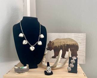 STERLING SILVER NATIVE AMERICAN SIGNED MURPHY PLATERO BANGLE BRACELET, STERLING SILVER BEAD AND WHITE BUFFALO HEART NECKLACE, MEN’S WOLF/INDIAN/EAGLE RING, STERLING SILVER CONCHO BRACELET
