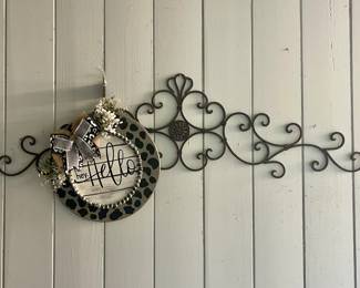METAL WALL DECOR