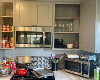 PANTRY ITEMS, BAKING PANS, MICROWAVE