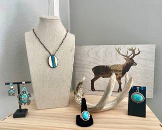 NATIVE AMERICAN STERLING INLAID FROG AND TURTLE PENDANTS, NATIVE AMERICAN SIGNED STERLING & TURQUOISE RING & PENDANT, STERLING PAPER CLIP CHAIN W/OPAL & TURQUOISE PENDANT