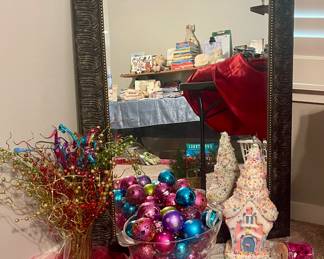 LARGE MIRROR, CHRISTMAS CANDY DECOR