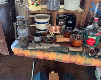 ANTIQUE AND VINTAGE ITEMS