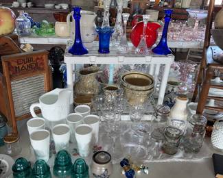 VINTAGE GLASSWARE