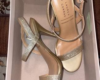 Gold shoes high heels New 