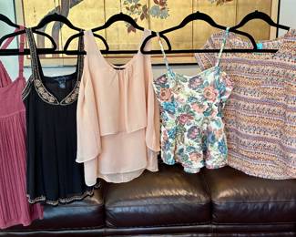 Dresses, Tops and Tank Tops XS/S
0-2-4