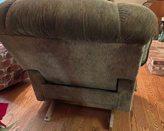 R20 - $75. Oversized La-Z-Boy Rocker Recliner. 