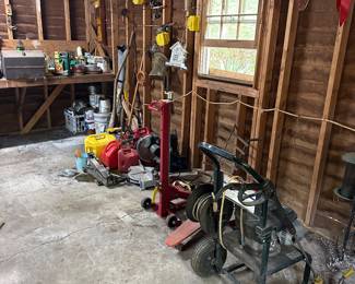 UPDATED PHOTOS AFTER FRIDAYS SALE.