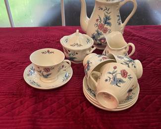 R54 - $45. Wedgwood "Williamsburg Potpourri"