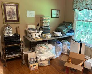 UPDATED PHOTOS AFTER FRIDAYS SALE.