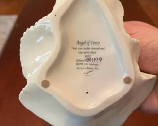 R38 - $10. Angel Of Peace Statue. 