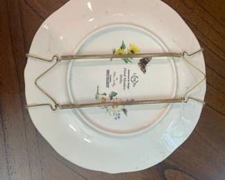 R113 - $10. Lenox Floral Meadow Medley. Measures 9" across and has a wall hanger. 