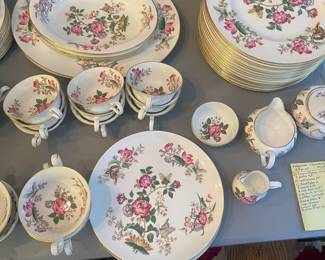 R55 - $545. Wedgwood "Charnwood" 104 Piece Set. Excellent Condition!