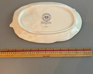 R80 - $15. Fitz & Floyd "Believe" Royal Holiday. 10" x 6.5" platter. 