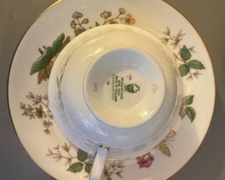 R55 - $545. Wedgwood "Charnwood" 104 Piece Set. Excellent Condition!