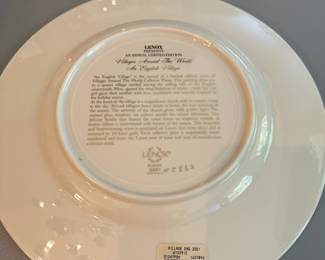 R77 - $20. 2001 Lenox Plate "Villages Around the World An English Village"