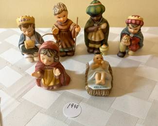 A55 - $120. Vintage 1999& 2000 Goebel Mini Nativity Set. 12 Pieces. About 3" tall