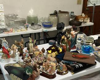 UPDATED PHOTOS AFTER FRIDAYS SALE.