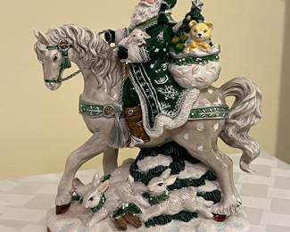 A20 - $65. Fitz & Floyd Winter Garden - Here Comes Santa Claus. 6"x8"