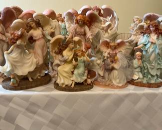 A33 - $65. Roman Inc. Seraphin Classics Huge Lot of 17 Pieces. Height Ranges 7.75"-3.5"
