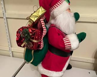 A27 - $30.  Annalee Santa. 20" tall. 