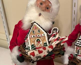 A28 - $65 PAIR. Byers' Choice Carolers Mr & Mrs Claus. 13.5" tall. 