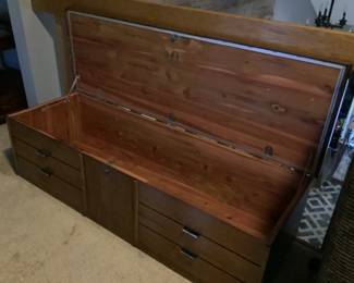 Lane Cedar Chest