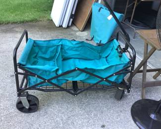 Foldable Canvas Wagon ( as is)