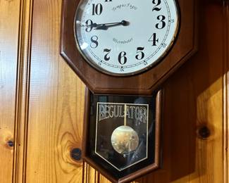 Regulator Clock