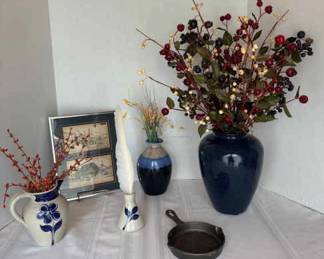 Williamsburg Pottery And St. Louis Picture