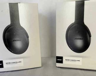 03 Bose Noise canceling Headphones
