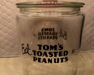 1940's Tom's Toasted Peanuts general store advertising jar. One Gallon. Embossed red lid knob. Excellent condition!