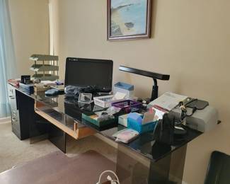 1 of a kind 1 inch glass desk