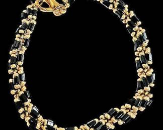 Black and Gold Beaded Swirl Bracelet