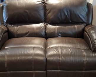 2 leather mechanical sofa