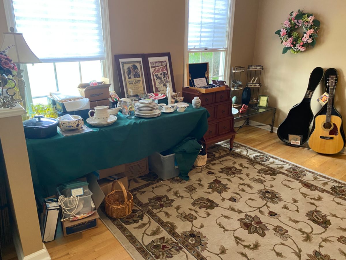 Estate Sales By Olga in Jamesburg NJ