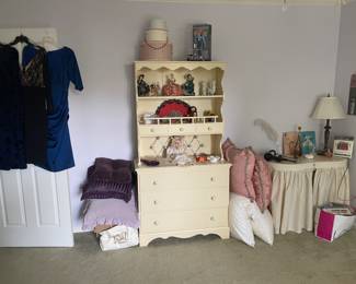Estate Sales By Olga in Jamesburg NJ