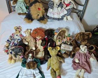 Dressed Up Dolls And Bears